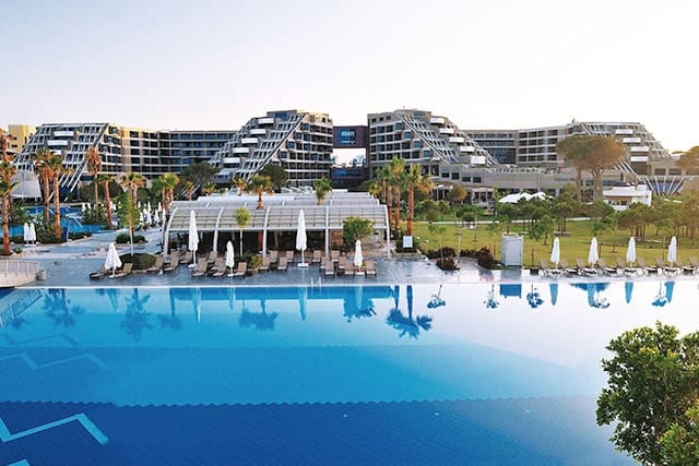 Otel ve Tatil Köyleri
